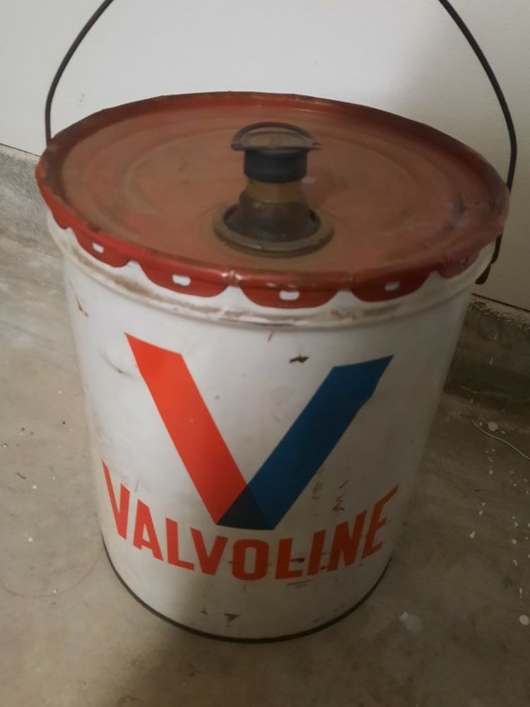 Vintage Gear Oil Can