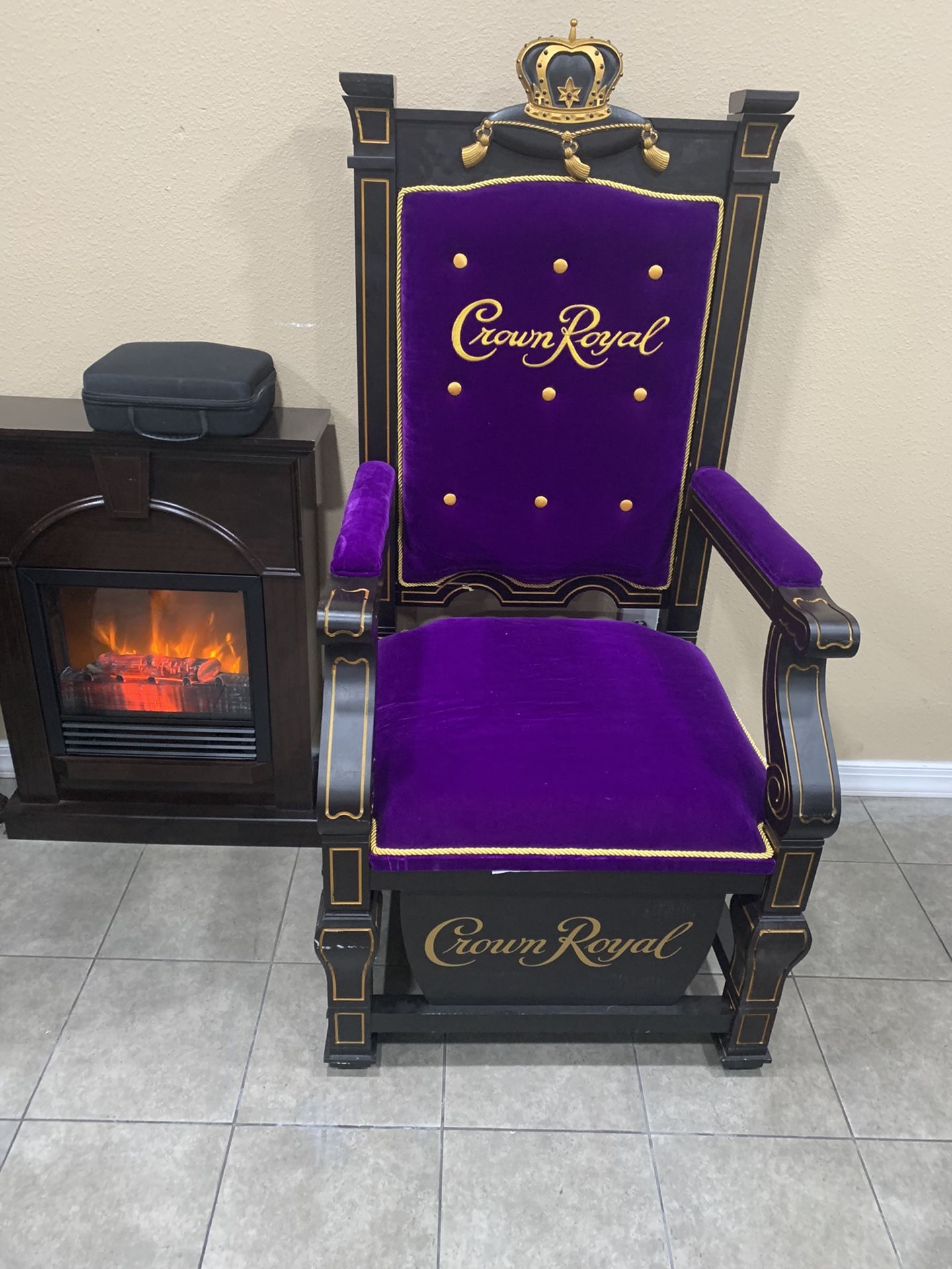Crown Royal Exclusive Chair