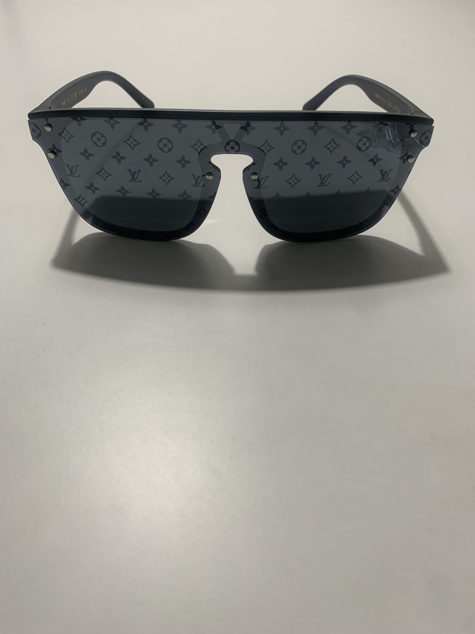 Louis Vuitton Waimea Sunglasses