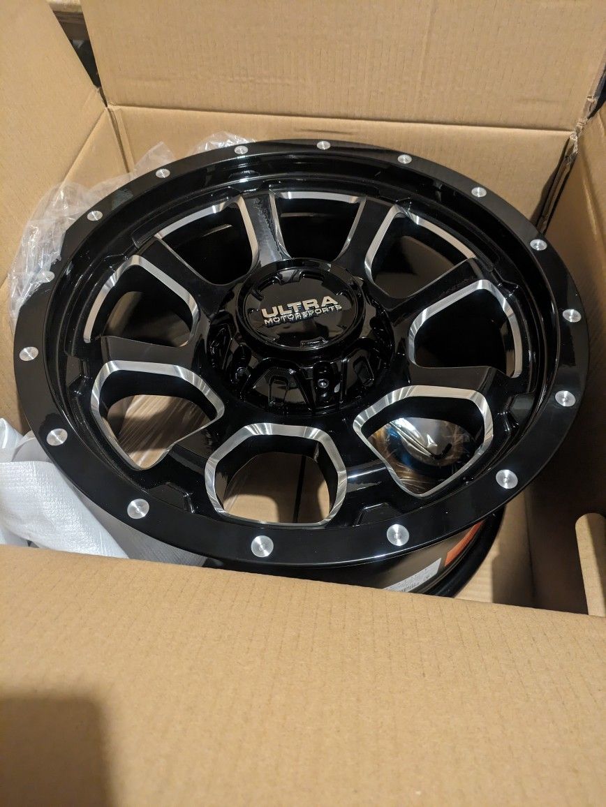 Ultra 219 Nemesis 6 Lug 18 X 9 +1 Offset
