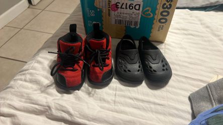 Jordans / Sandals