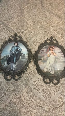 Antique picture set