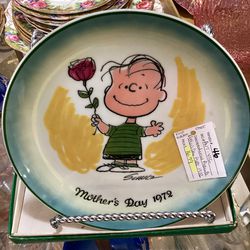 Mother’s Day Plate 1972 First Edition Peanuts Linus