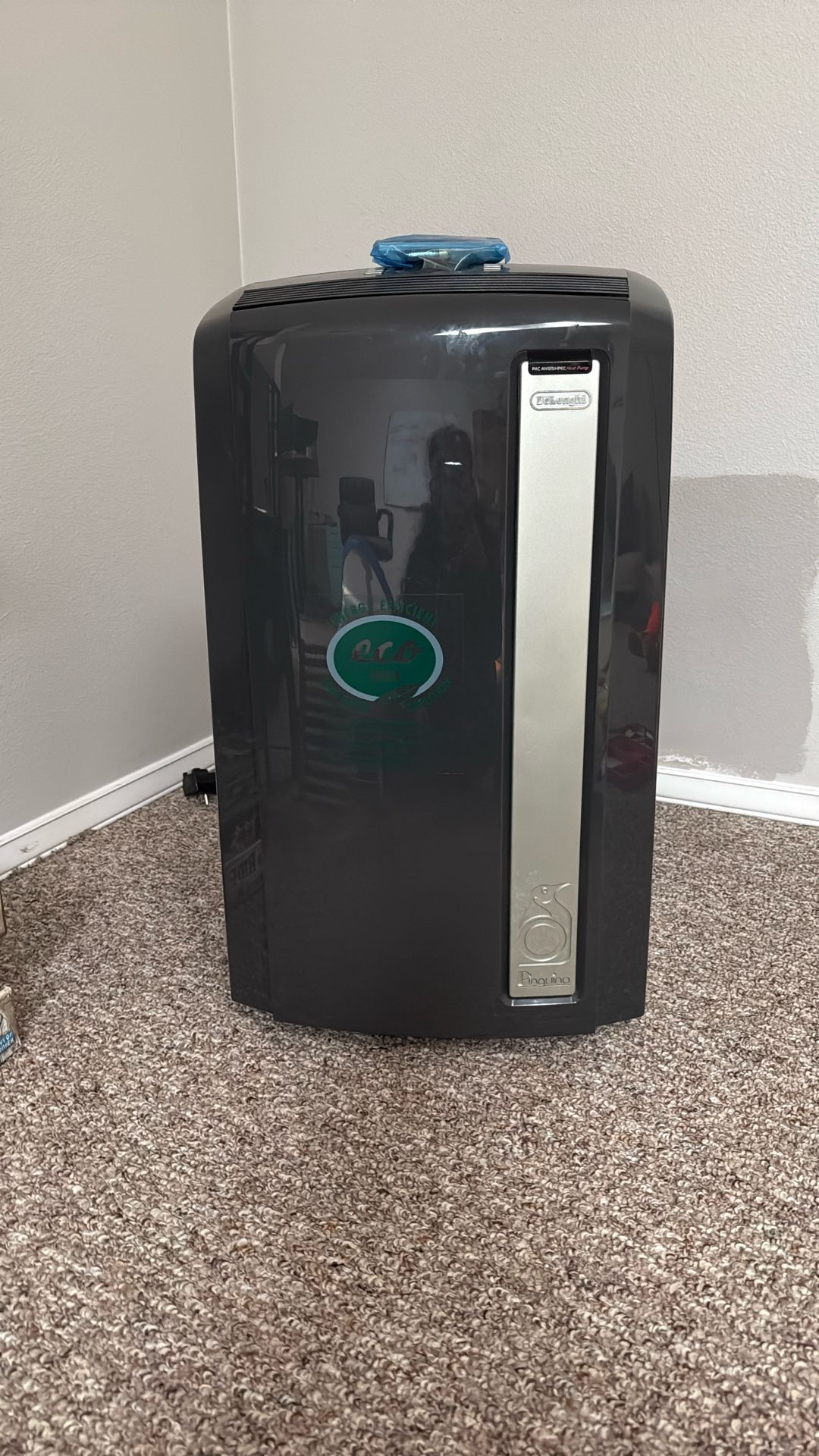 DeLonghi AC Unit