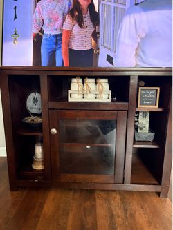 Entertainment cabinet