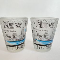 2 pcs New York Statue of Liberty Skyline 2.5" Shot Glasses Collectible Souvenir Gift