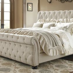 Willenburg Linen Upholstered Queen Sleigh Bed


