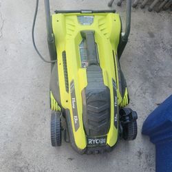 Electric Lawn Mower Only Used a Few Times Works Great