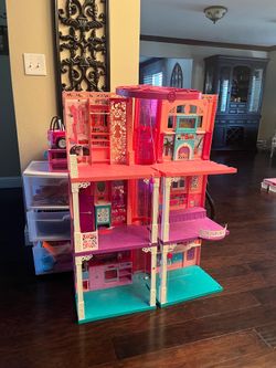 Barbie play Center two-story