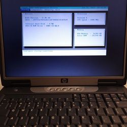 Vintage HP Laptop Zt1175 