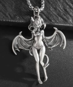 Demi Girl Sliver Pendant