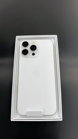 Apple iPhone 16 Pro Max