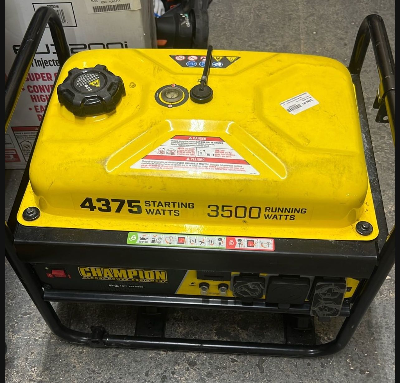 Champion 3500 Watts Portable Gasoline Generator 