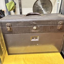 Kennedy Machinist Chest 