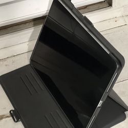 IPad Pro 2021 11” + Stylus Pen