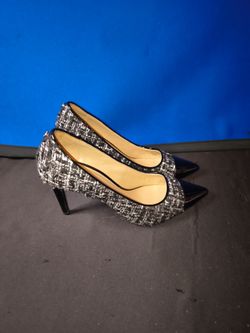 Michael Kors Black Pump Heels (Size 7))