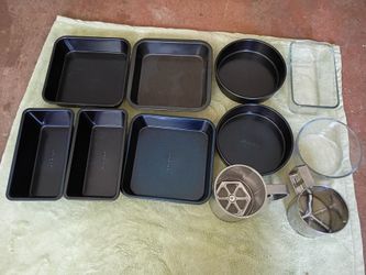 Baking molds