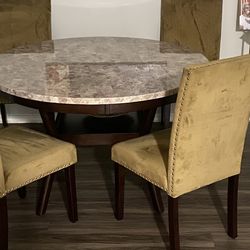 Dinning Table