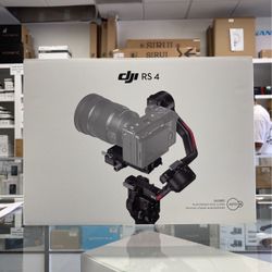 DJI RS 4 Camera Stabilizer 
