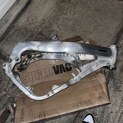 Frame- 2006 Honda CR250R 06
