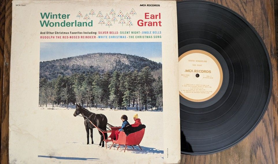 Winter Wonderland By Earl Grant 33 LP MCA-15001 (MCA236) Christmas Music, Vinyl Record 12" 7-10046