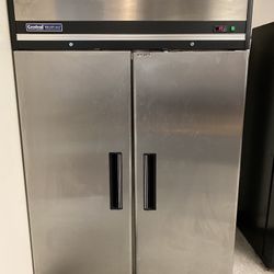 Reach-In Commercial Refrigerator