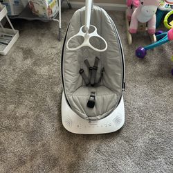 Used Babyroo Swing 