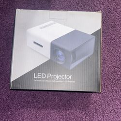LED Projector 