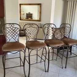 KITCHEN ISLAND STOOLS 