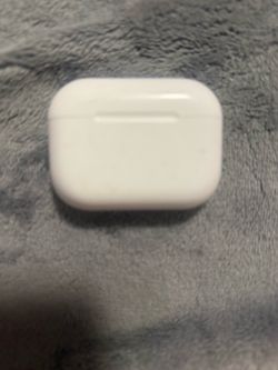 AirPods Pro 3rd Gen (A3065) – Works Perfectly, Some Cosmetic Wear