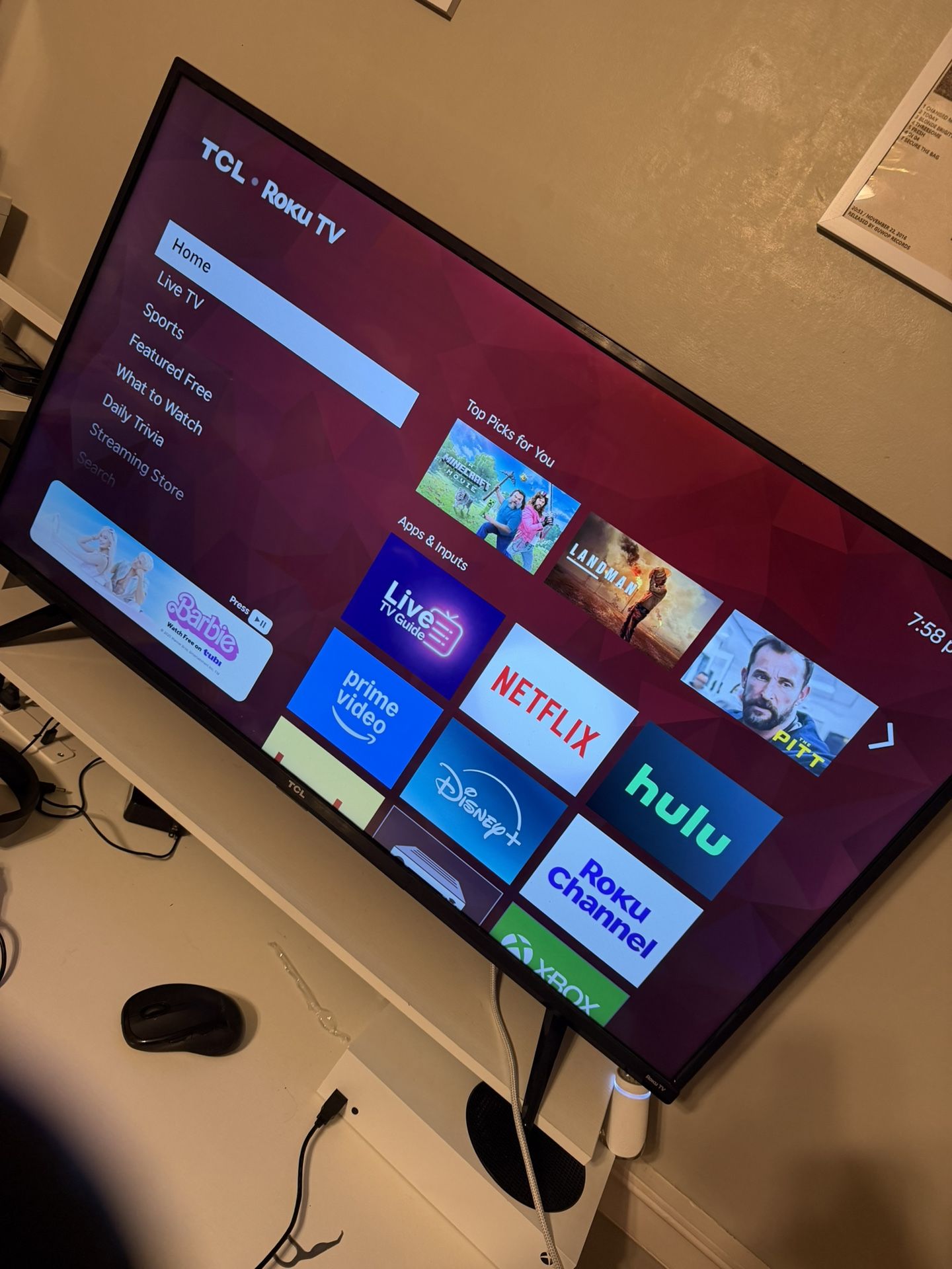 43 Inch Smart Tv (Roku)