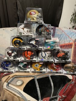 NFL MINI HELMETS (Autographed)