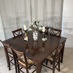 Comedor Alto con Mesa de Extension y 6 Sillas