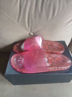 Coach Slides-like new