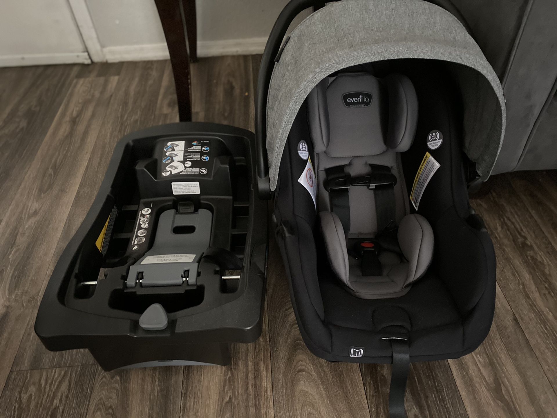 Evenflo LiteMax Dlx infant car seat