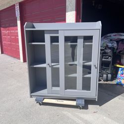 Ikea Vihals Cabinet
