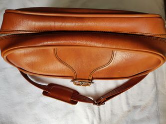 Leather hand bag