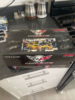 Toy model car