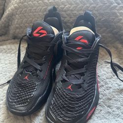 Nike Jordans 1 PF