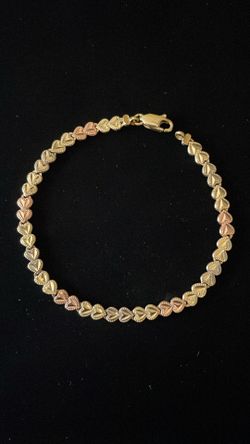 14k Tricolor Heart Bracelet