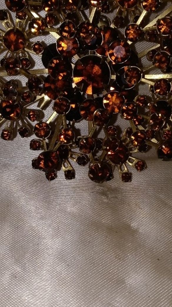 Vintage Brooch