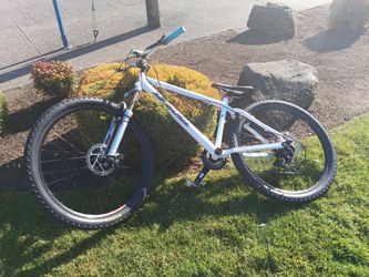 Santa Cruz bike