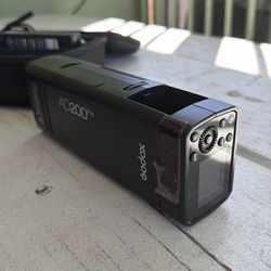 Godox AD200 Pro