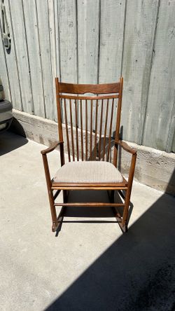 Rocking chair