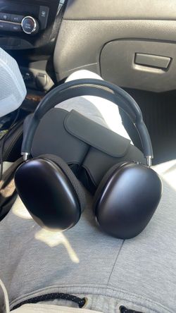 Apple AirPod max (must pick up)