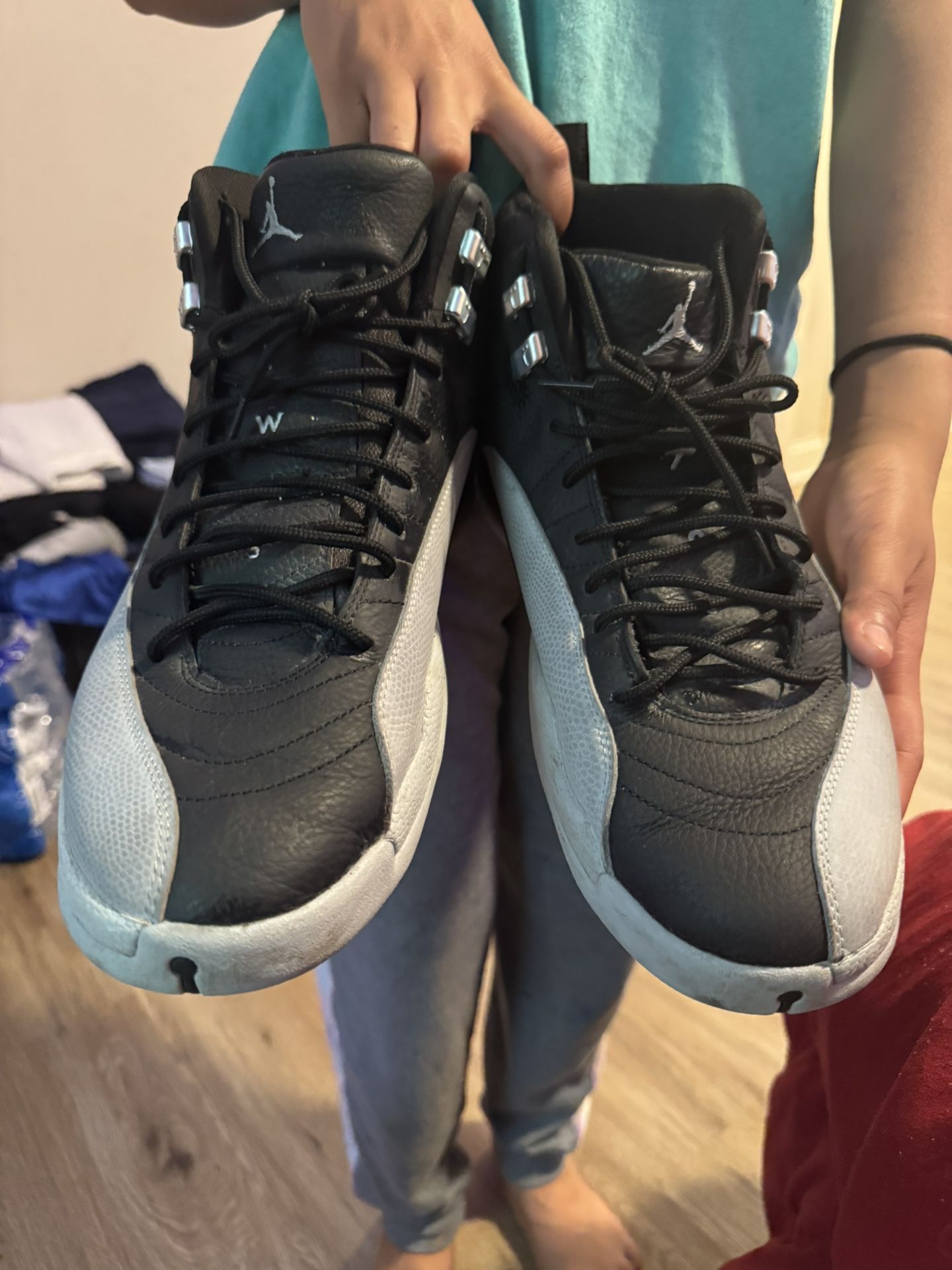 Jordans 12 Black And Gray Size 13