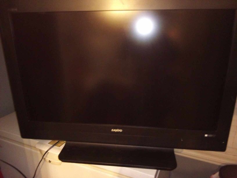 Sanyo HD TV 48 Inch