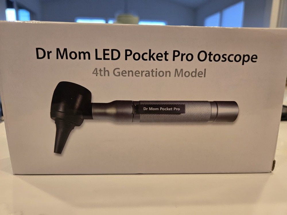 Dr. Mom LED Pocket Pro Otoscope