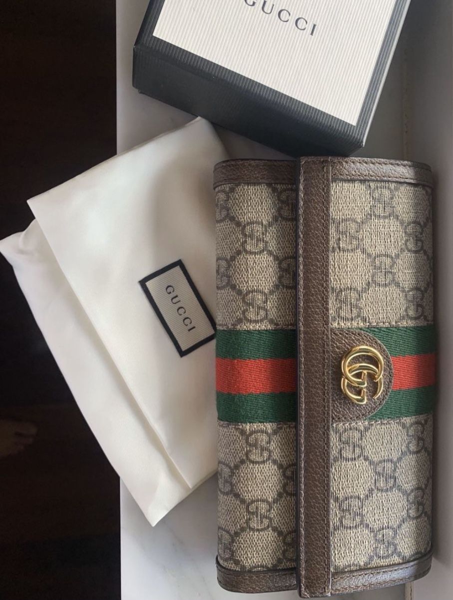 Authentic Gucci Ophidia GG Continental Wallet 