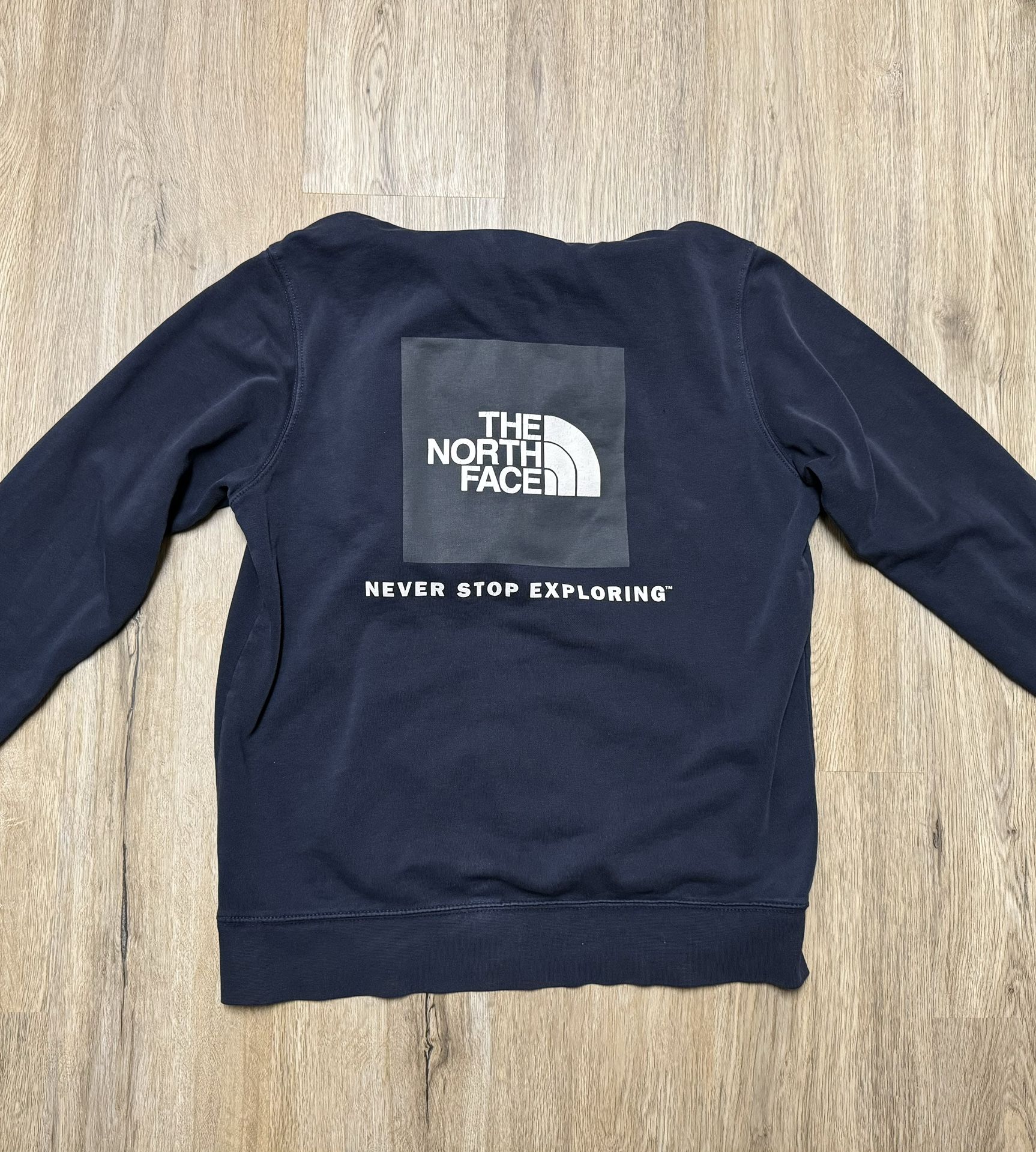 The North Face Men’s Hoodie Size: M